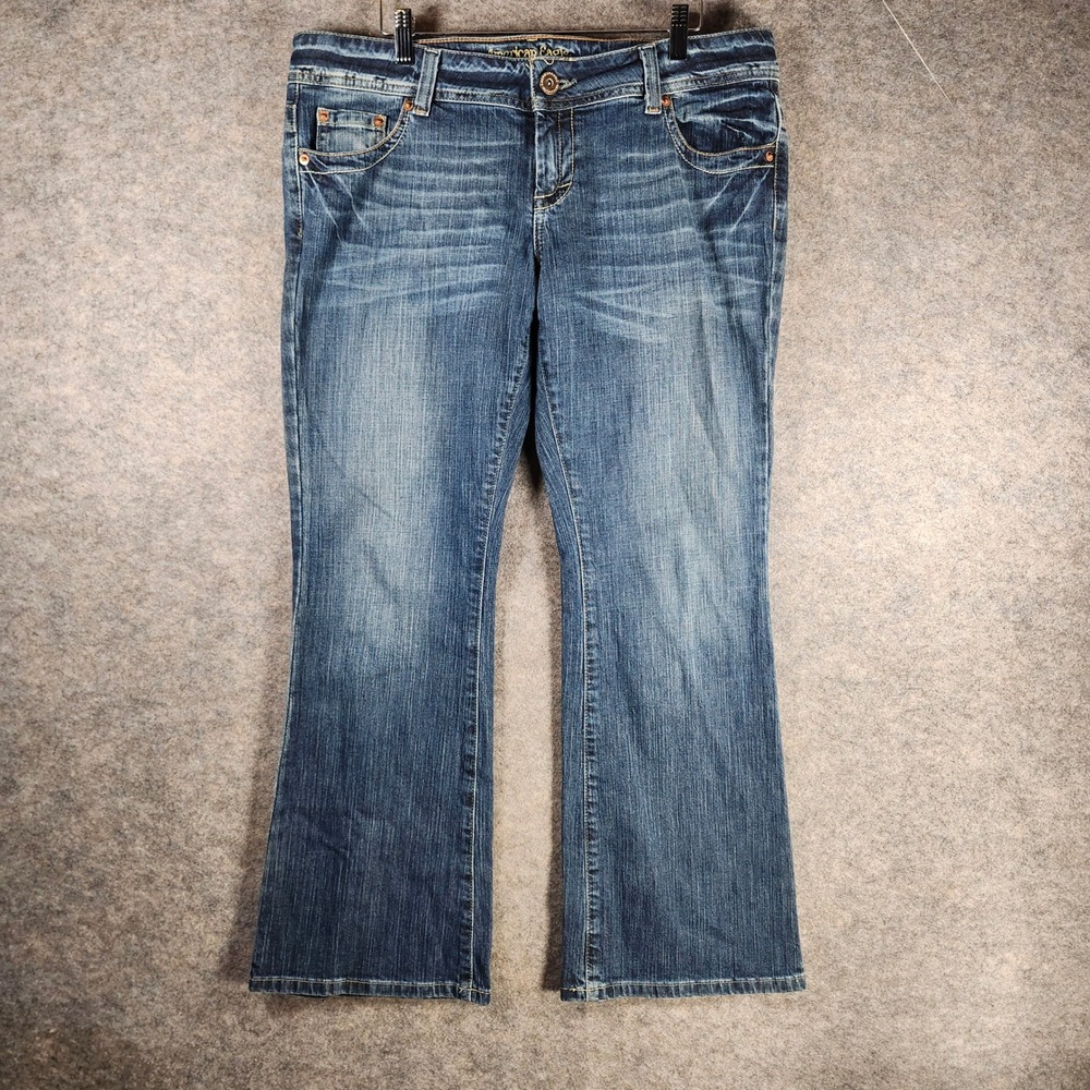 American Eagle Womens‎ Bootcut Flare Artist Jeans Medium Wash 14 Short Y2K Faded